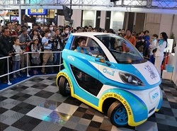 Demonstration of the “pivot turn” at the Tokyo Motor Show 2013
