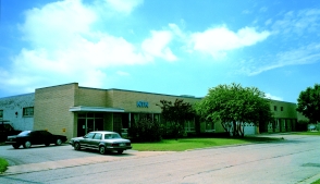 写真：AMERICAN NTN BEARING MFG.CORP. Schiller Park Plant