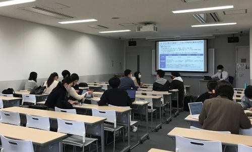 グループ討議の様子