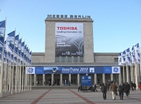 写真：Inno Trans2010入場口