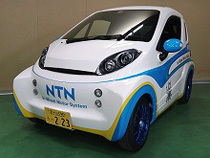 二人乗り超小型電気自動車(EV)