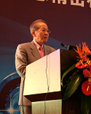 写真：鈴木会長の挨拶