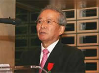 写真：鈴木会長の挨拶
