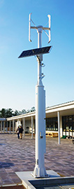 羽咋市・道の駅「のと千里浜」の「NTNハイブリッド街路灯」
