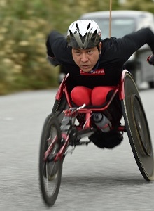 上與那原寛和(うえよなばる ひろかず)選手