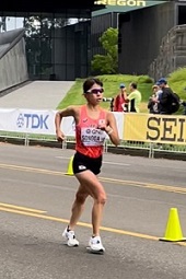 レース中の園田選手